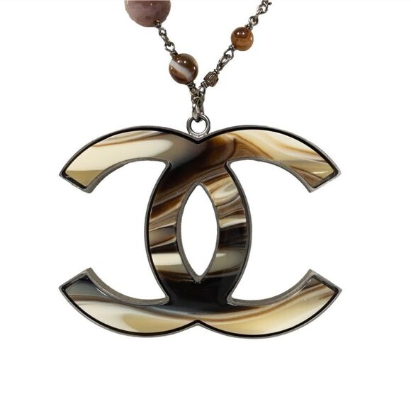 Chanel 'Afloat on an Iceberg' XL CC Necklace - Picture 4 of 11